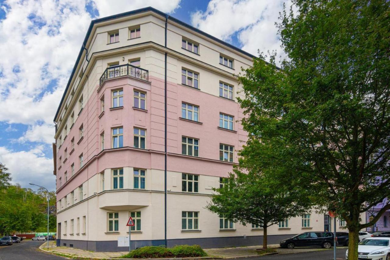 Great Living Apartments Κάρλοβι Βάρι Εξωτερικό φωτογραφία